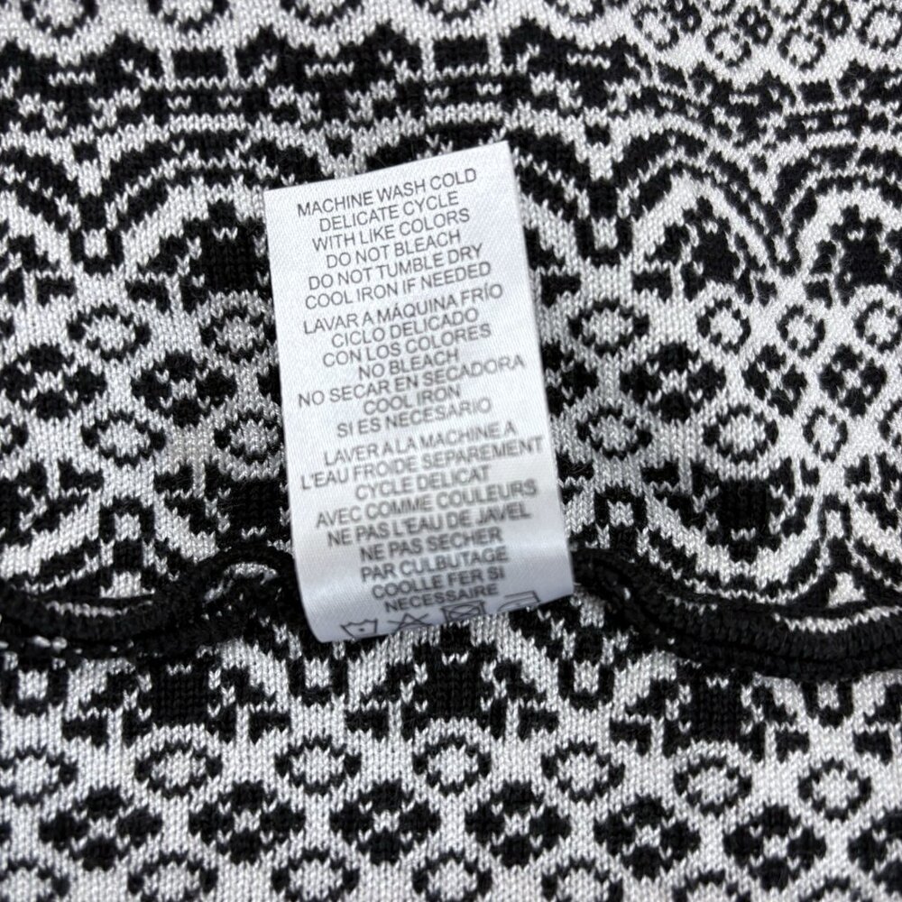 Nina Leonard Fit & Flare Knit Sweater Dress Geometric Print Black White Feminine - Picture 12 of 12